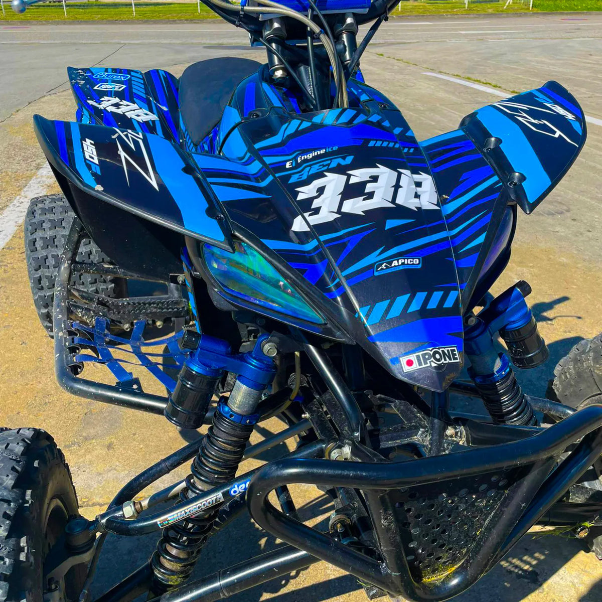 Kit gráfico QUAD 100% personalizado