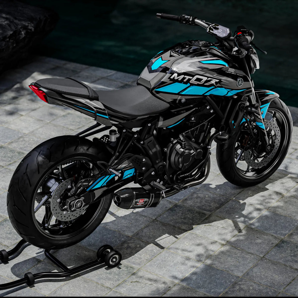 ROADSTER graphics kit 100% custom