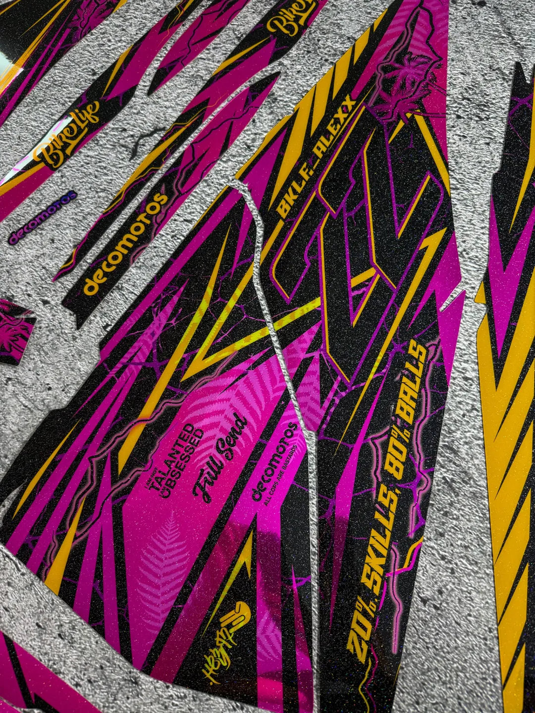 NEW! Neonix - Semi-Custom graphics kit