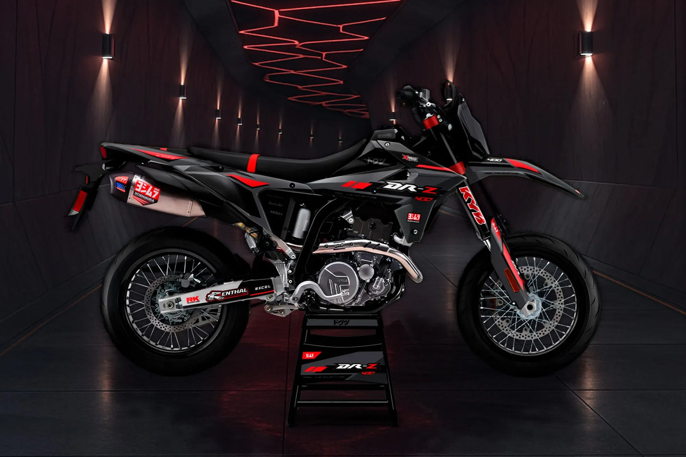 Dekor-Kit SUZUKI DR-Z4S & SM 2025 - FACTORY