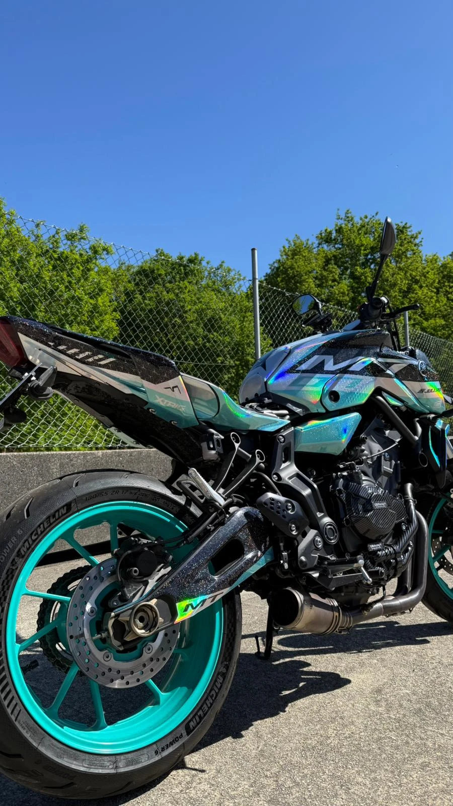 Kit Déco Yamaha MT 125 / MT 03 / MT 07 / MT 09 / MT 10 Semi-Personnalisé - ESSENZA