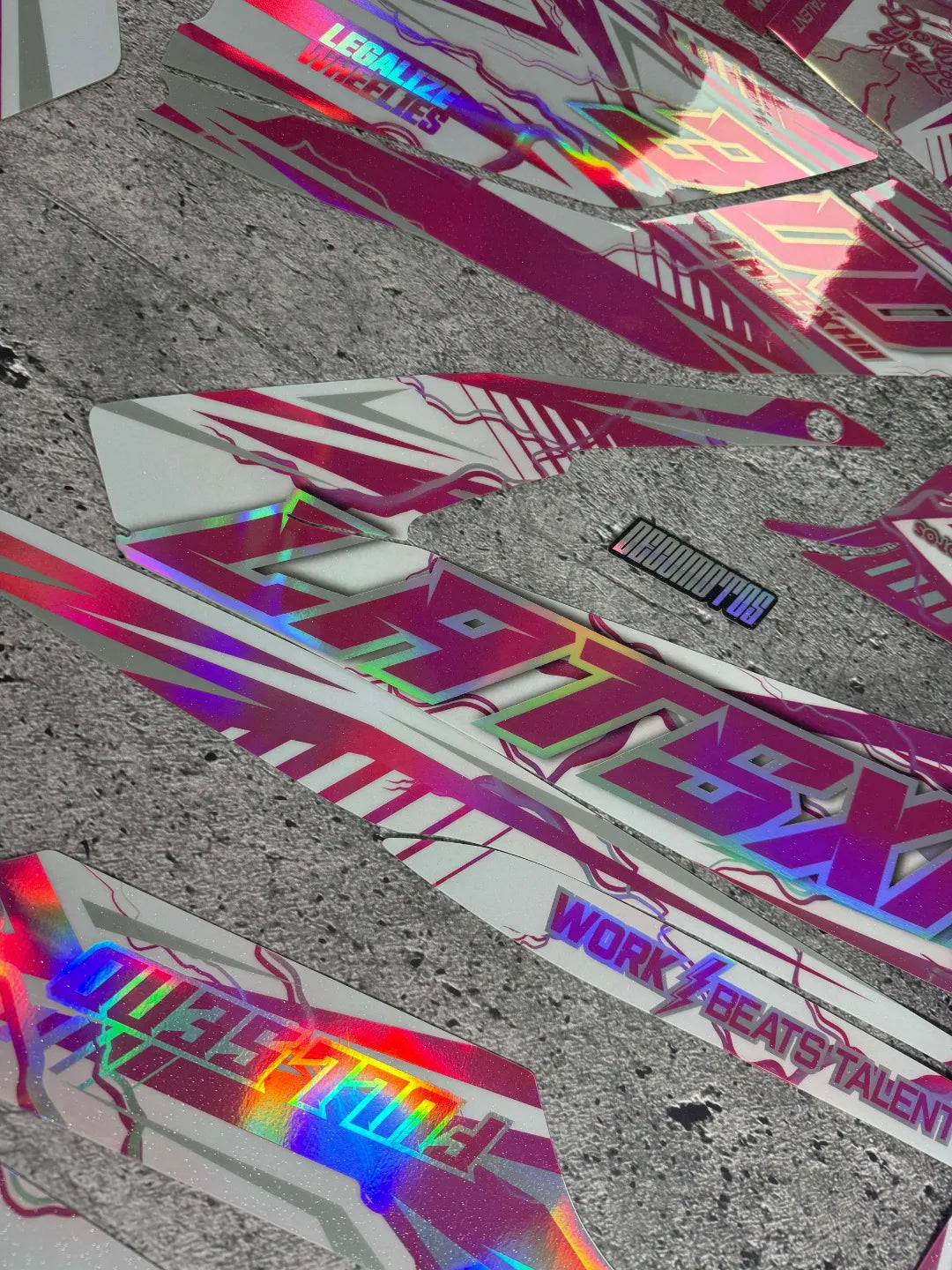 NEW! Pinklash - Semi-Custom graphics kit
