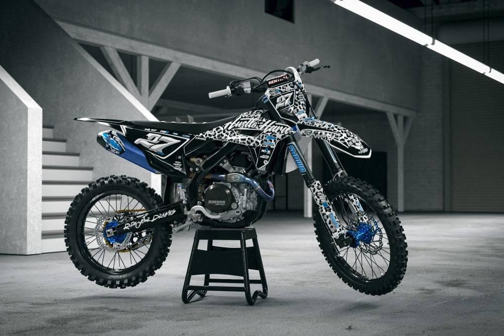 kit gráfico KTM adaptável a todos os modelos - DALMATIAN