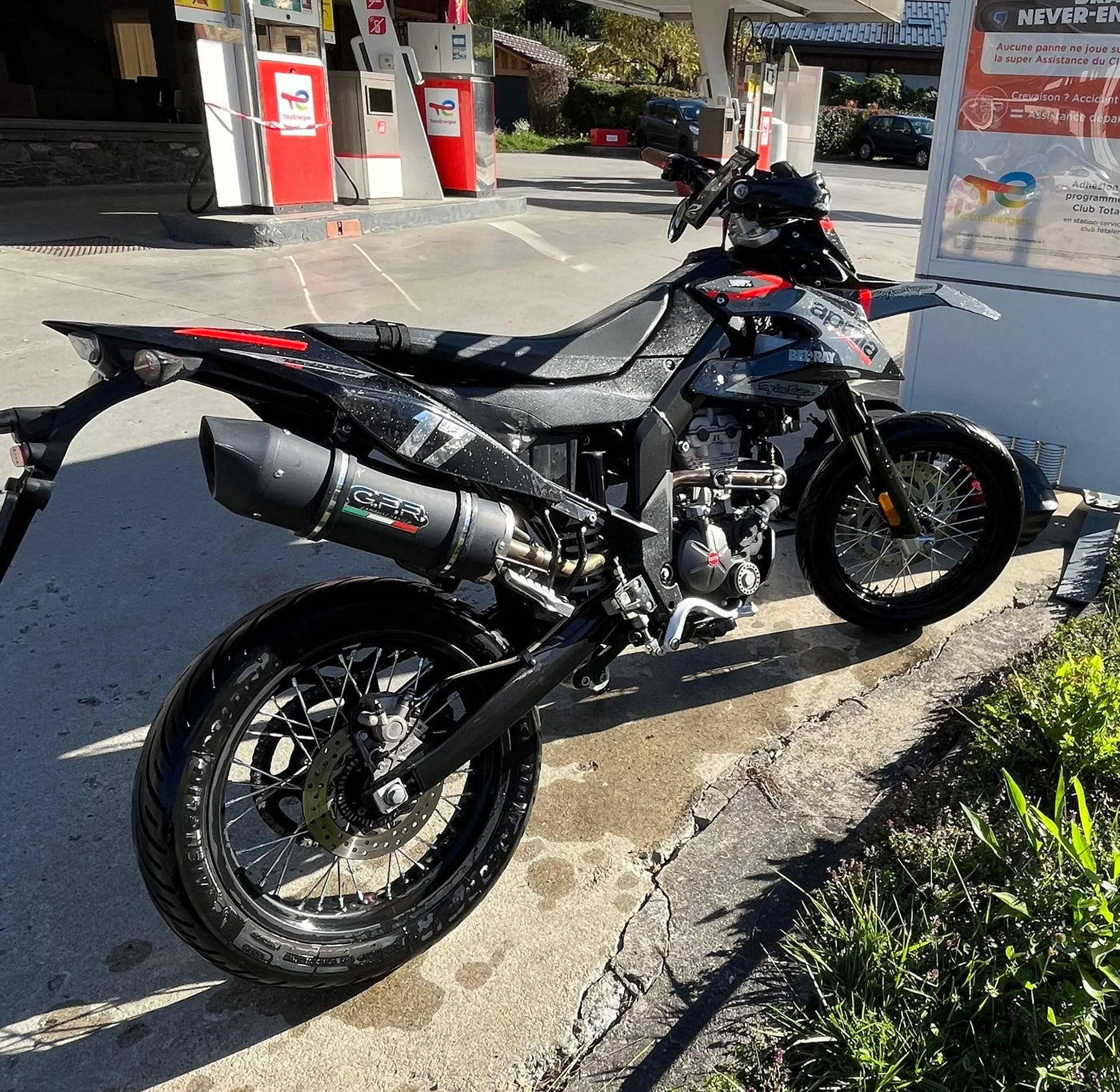 Graphics kit DERBI Senda DRD 125 SM / APRILIA SX 125 2018-2024 - GREY RED