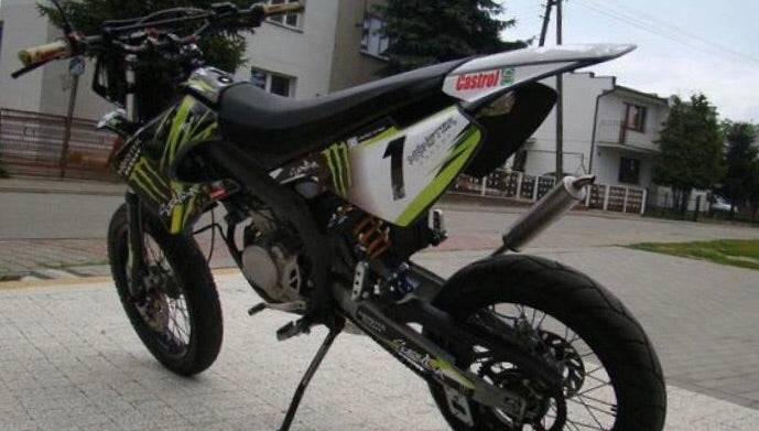 DERBI XTREME 2003-2004 Deco Kit - MONSTER