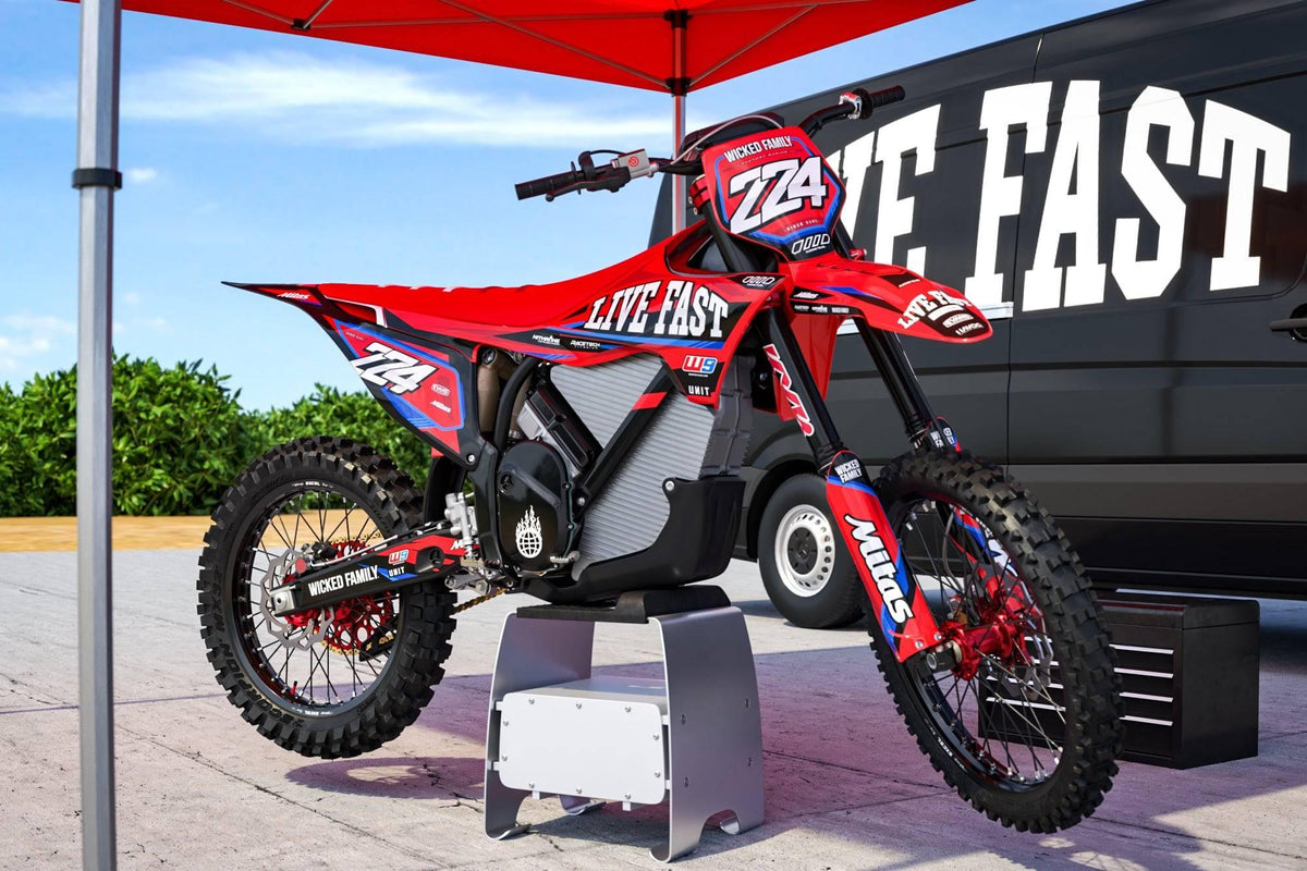 Live Fast - Semi-Custom Deco Kit