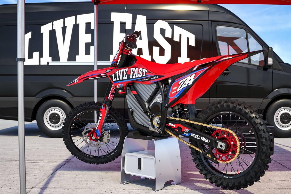 Live Fast - Semi-Custom Deco Kit