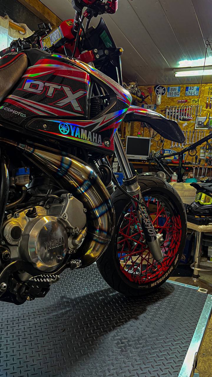 Yamaha DT 125 X DTX DTR 2004-2006 graphics kit - Red by @tyloure_rider