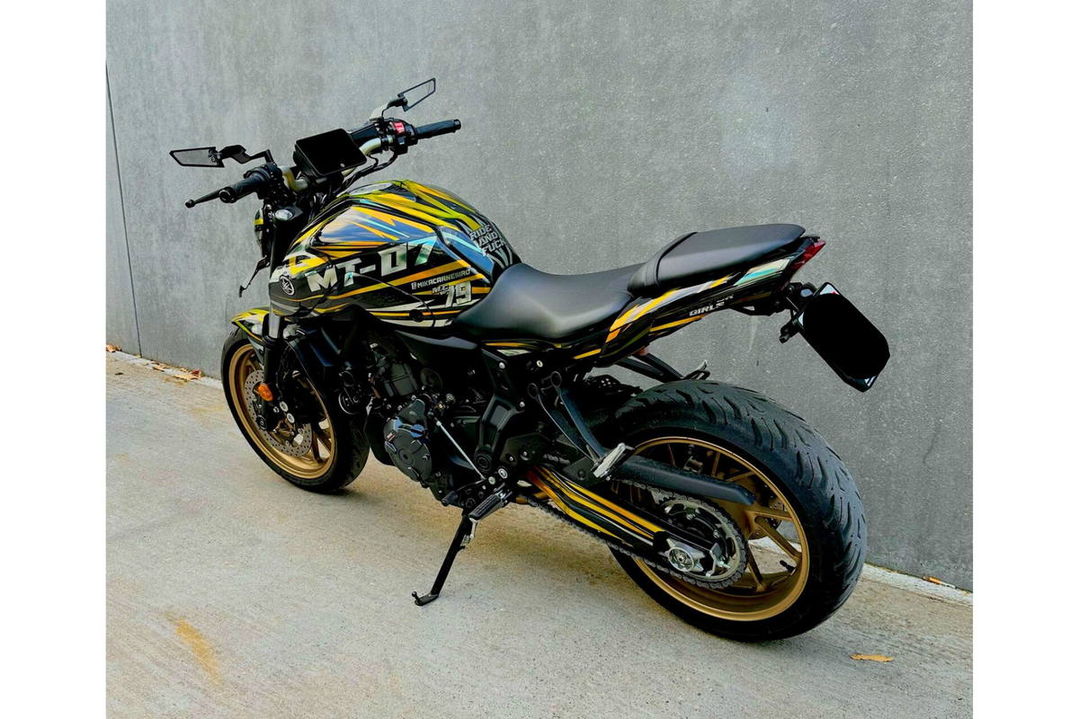 Kit Déco Yamaha MT 07 2021-2024 - GOLD (100% chrome recommandé)