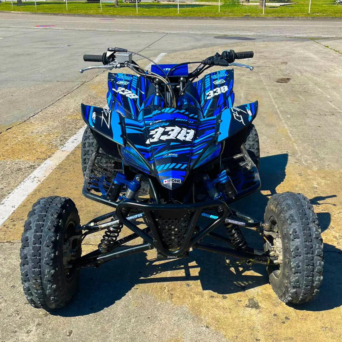 Kit gráfico QUAD 100% personalizado