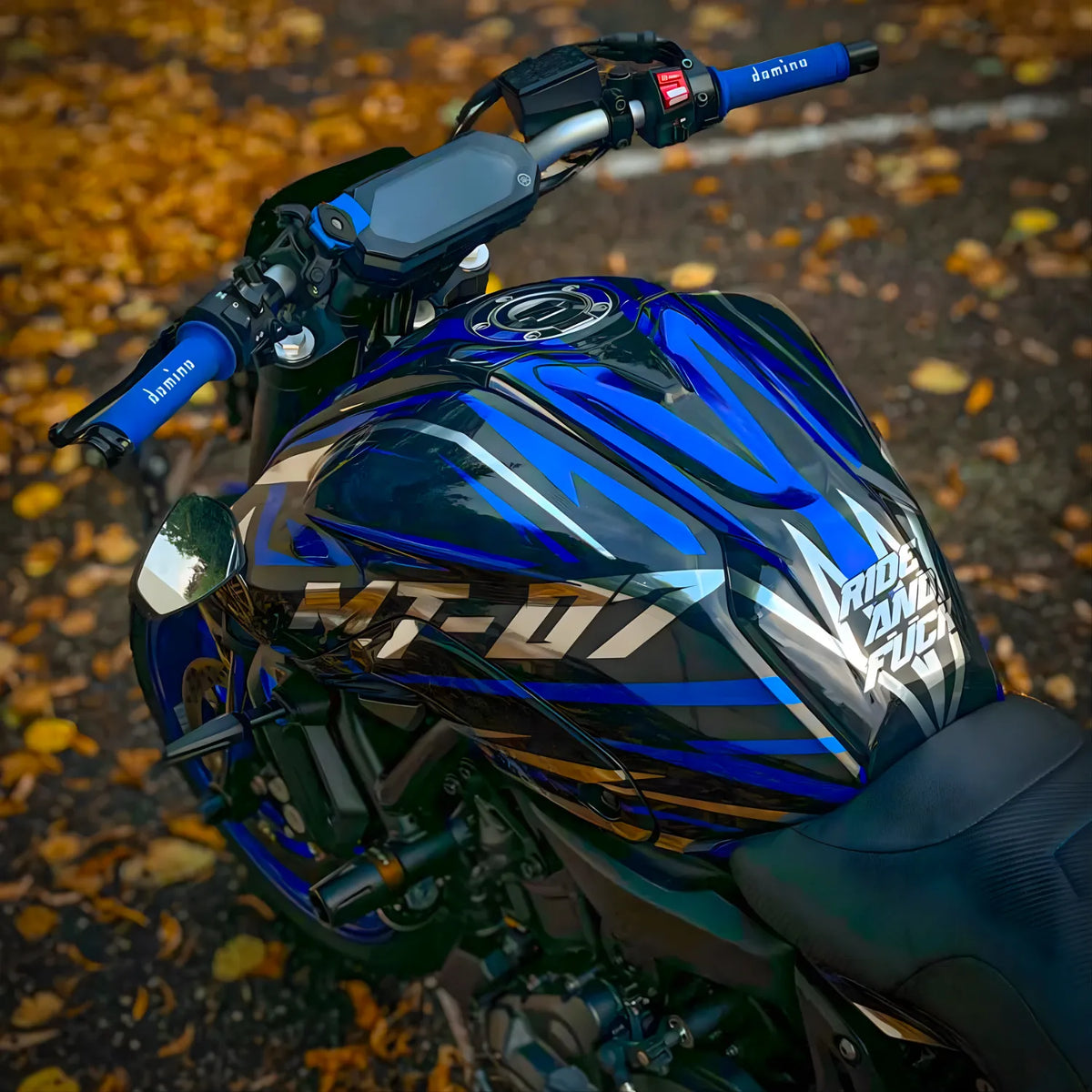 ROADSTER graphics kit 100% custom