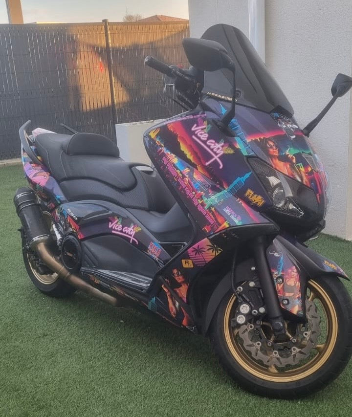 Kit grafiche YAMAHA TMAX 500 530 560 2012-2024 - VICE CITY