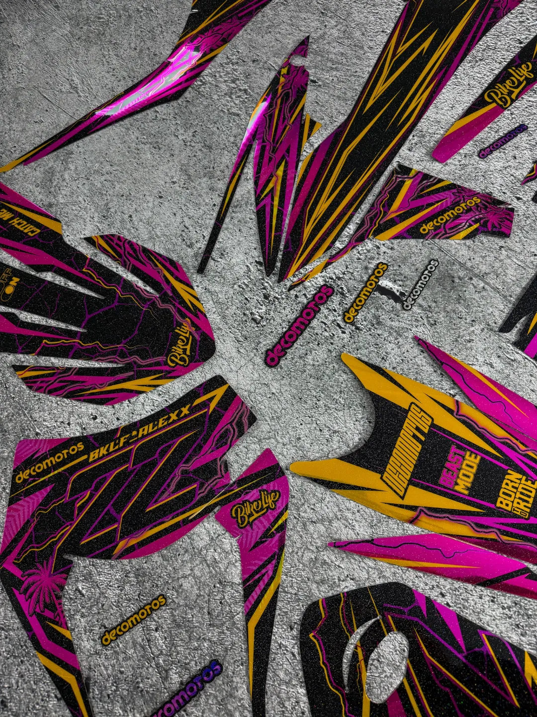 NEW! Neonix - Semi-Custom graphics kit