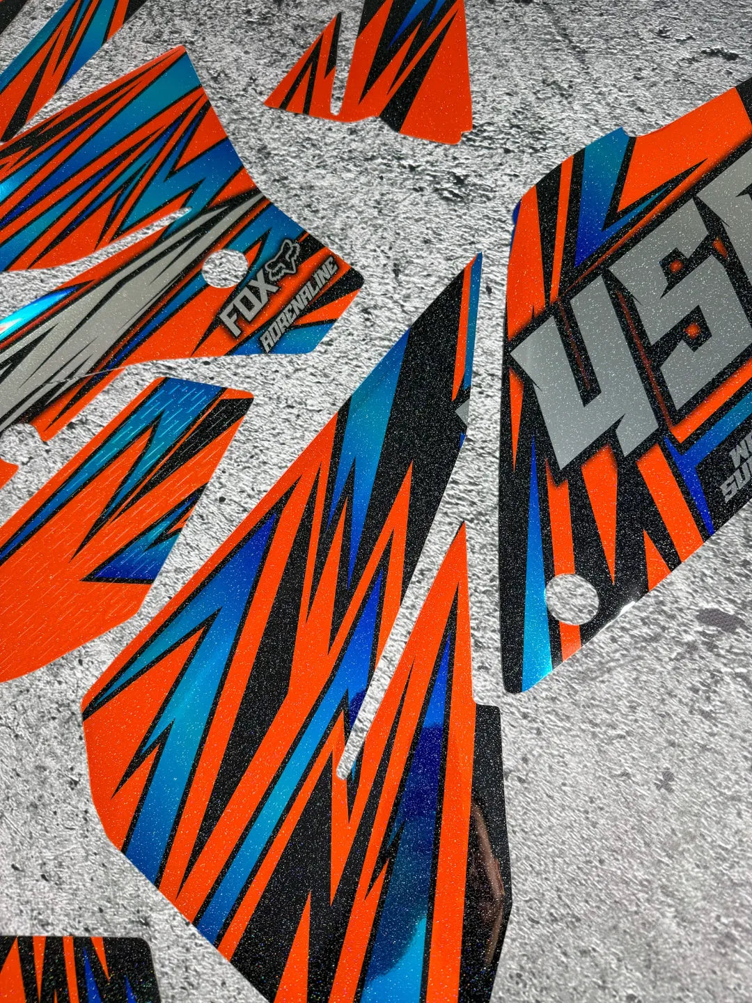 NEW! Pyraqua - Semi-Custom graphics kit