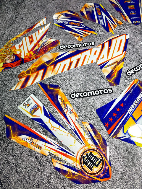 Kit déco orange et bleu étalé avant la pose