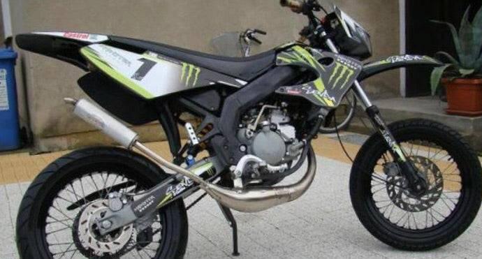 DERBI XTREME 2003-2004 Deco Kit - MONSTER