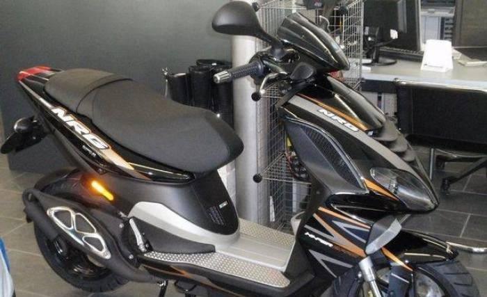 Dekor-Kit Piaggio NRG Orange