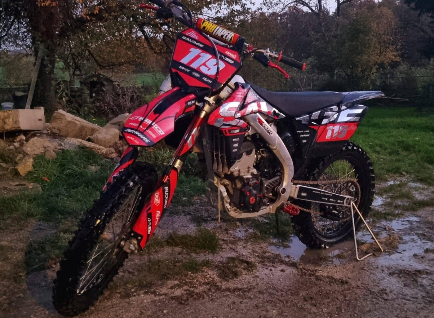 Kit Decoração SUZUKI RMZ 250 2010-2018 - SAVAGE