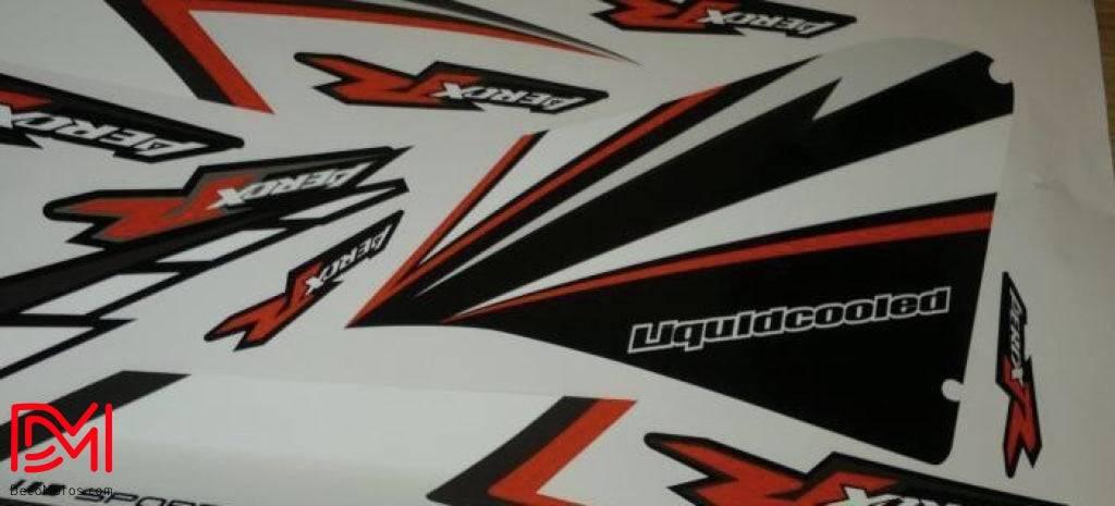 Kit de Decoração PRETO VERMELHO – YAMAHA AEROX R