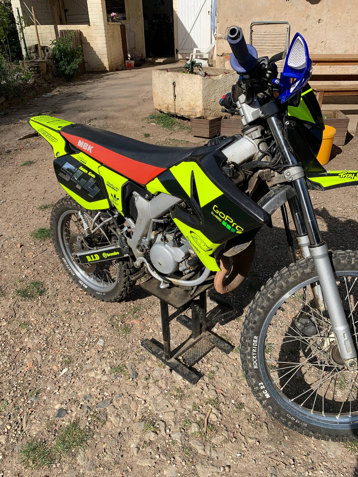 kit gráfico Yamaha DT 50 2003-2020 - GOPRO (Neón opcional)