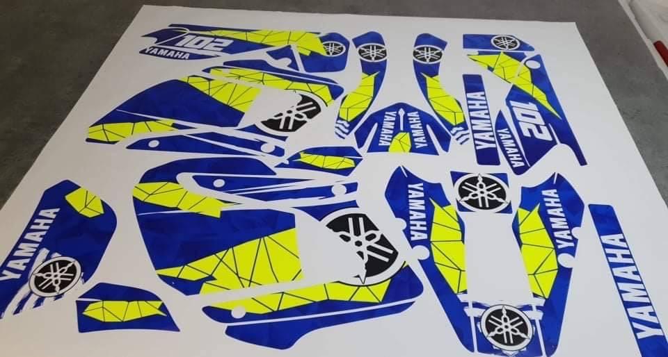 Kit Deco Yamaha DTR DTX 125 2004-2007 BLEU JAUNE (fluo en option)