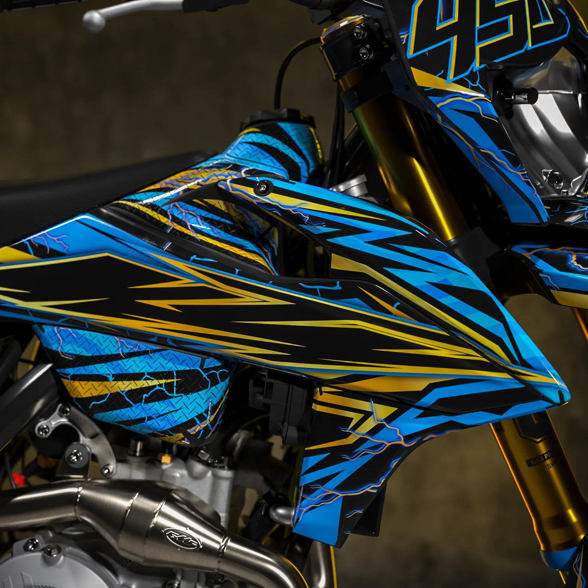 NEW! Luxor - Semi-Custom graphics kit