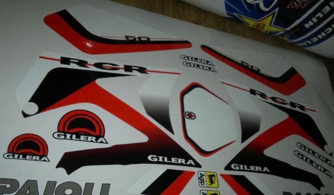 Dekorationskit GILERA SMT / RCR VORNE 2011 - URSPRUNG "RCR"