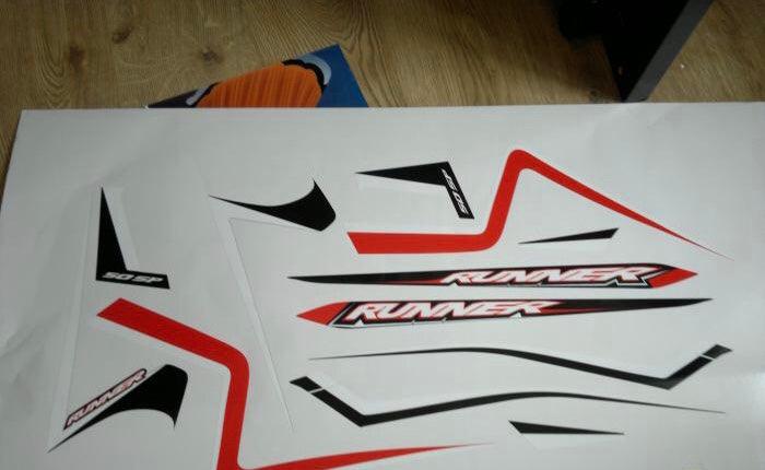 Kit de decoración GILERA RUNNER #1