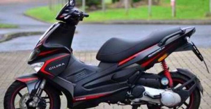 Kit de decoración GILERA RUNNER ROJO NEGRO