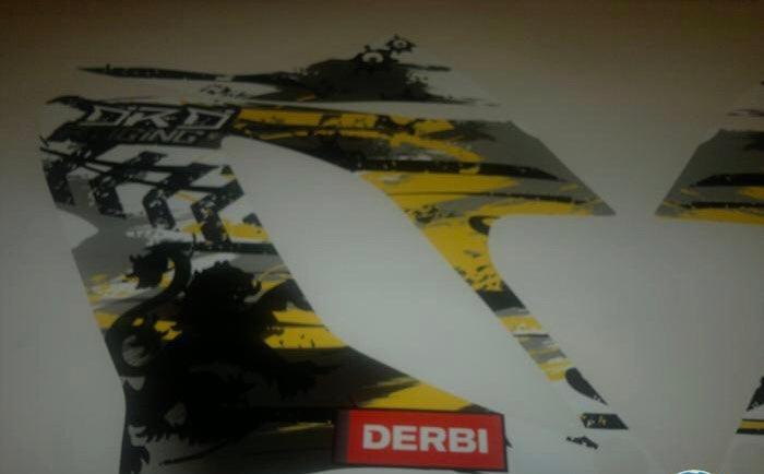 Kit Déco DERBI DRD RACING 2004-2009 - YELLOW