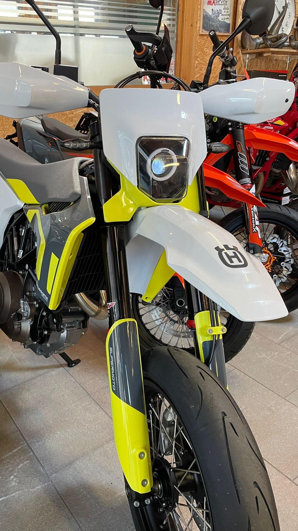 Plaque phare / Tête de fourche Duke Universel Moto 50cc
