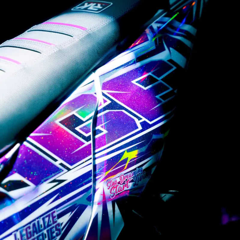 Dekor-Kit, Material 100 % holografisch + holografische Glitzer-Veredelung